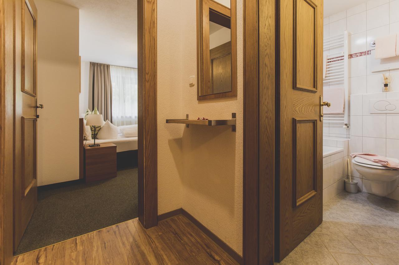 Hotel Montfort سانكت أنتون ام ارلبرغ المظهر الخارجي الصورة