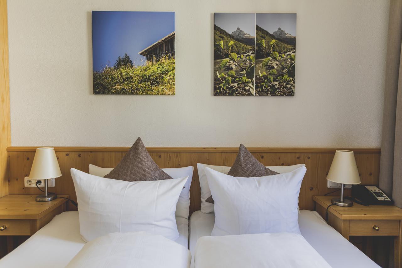 Hotel Montfort سانكت أنتون ام ارلبرغ المظهر الخارجي الصورة