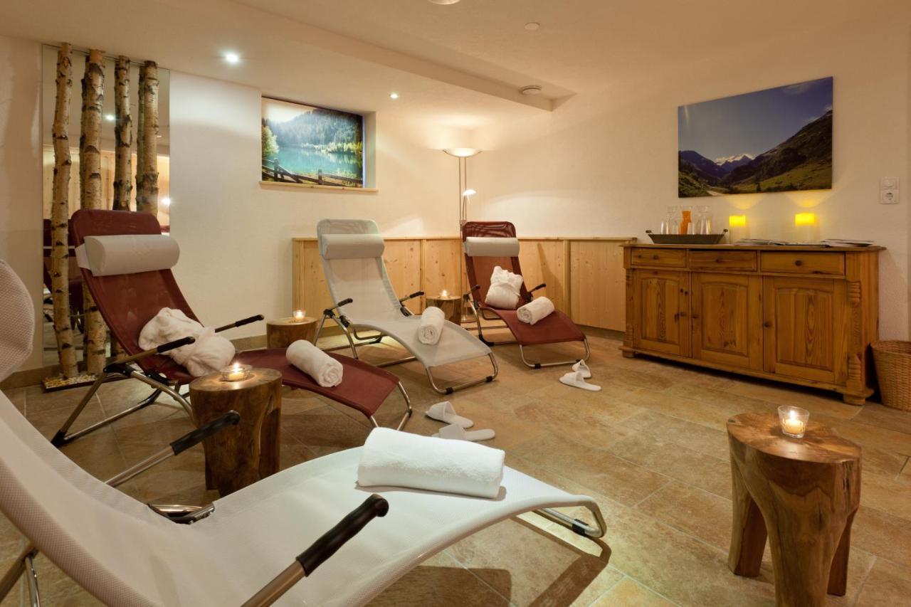 Hotel Montfort سانكت أنتون ام ارلبرغ المظهر الخارجي الصورة